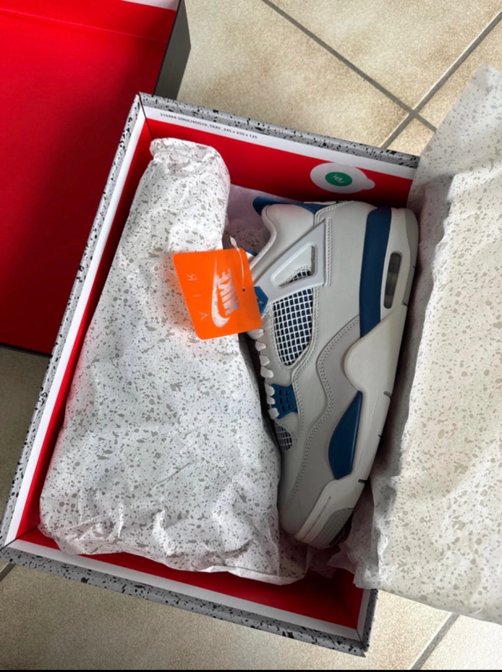 Air Jordan 4 rétro – photo 6